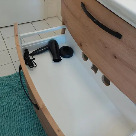 Modern Apartment, 4 Pers, Kueche, Arbeitsplatz & Wlan *