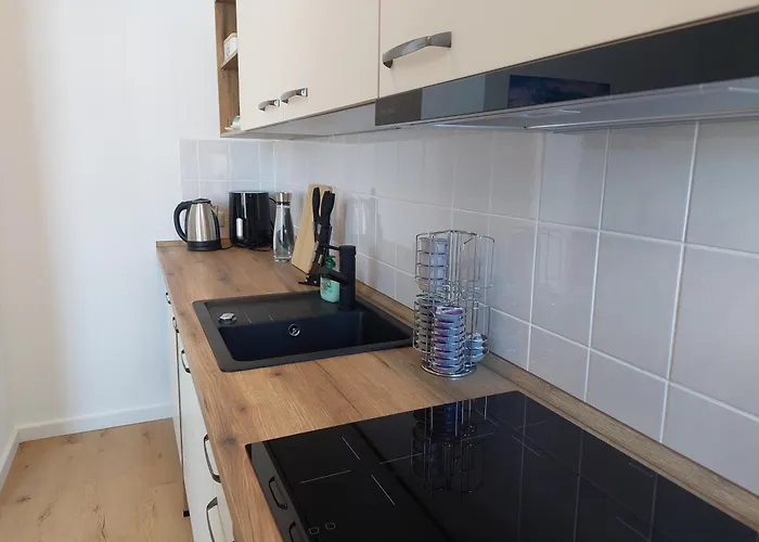 Διαμέρισμα Modernes Apartment, 4 Pers, Kueche, Arbeitsplatz & Wlan, 3min Zur Tram