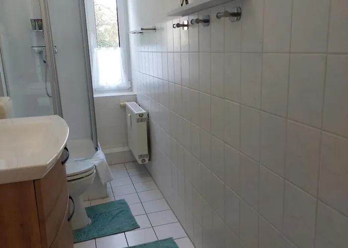 Modernes Apartment, 4 Pers, Kueche, Arbeitsplatz & Wlan, 3min Zur Tram Μαγδεβούργο