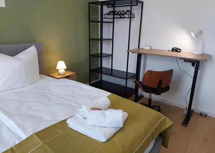 Modernes Apartment, 4 Pers, Kueche, Arbeitsplatz & Wlan, 3min Zur Tram * Μαγδεβούργο