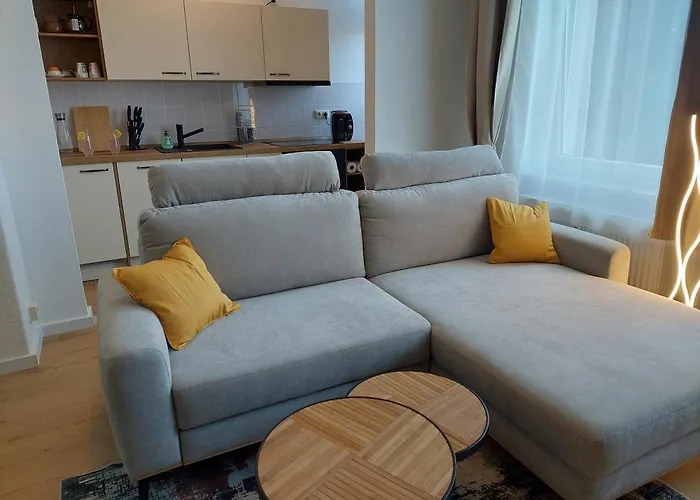 Διαμέρισμα Modernes Apartment, 4 Pers, Kueche, Arbeitsplatz & Wlan, 3min Zur Tram *